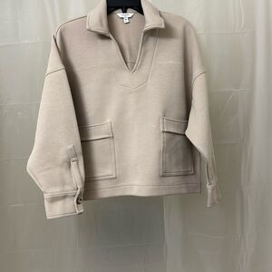 Banana Republic V-Neck Beige Sweater